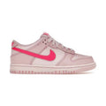 Nike Dunk Low Triple Pink