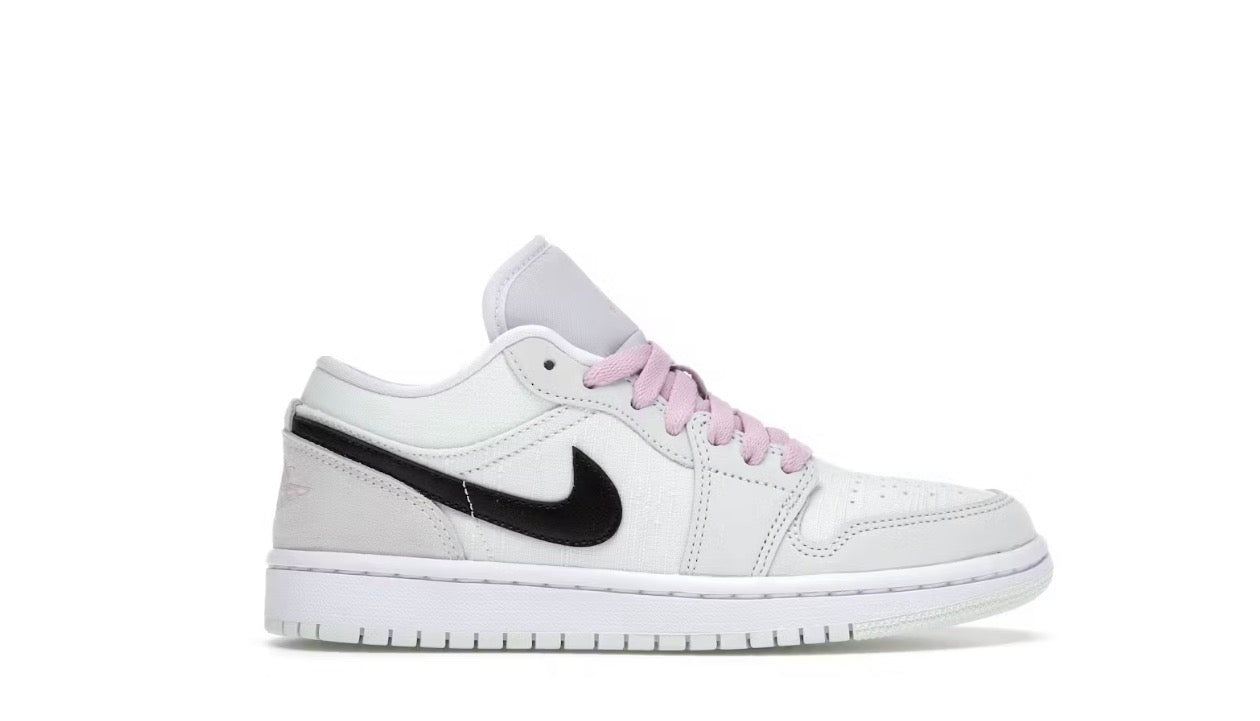 Jordan 1 Low Barely Green (W)