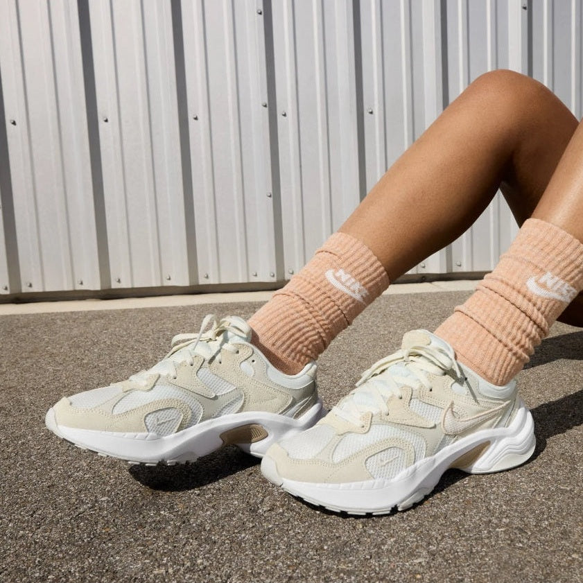 Nike Al8 - Womens